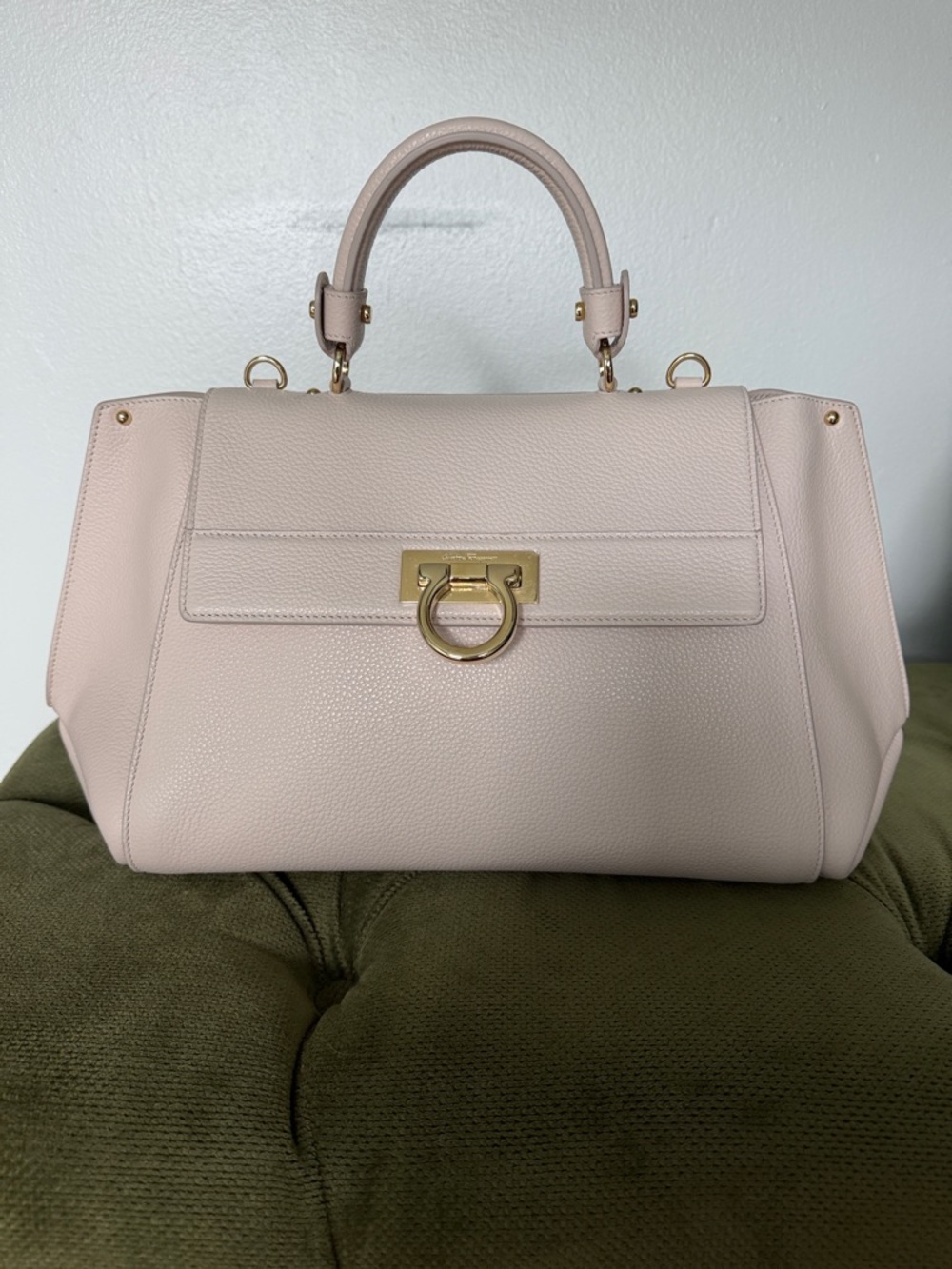 BRAND NEW Ferragamo Structured Top-Handle Bag in Light Cream